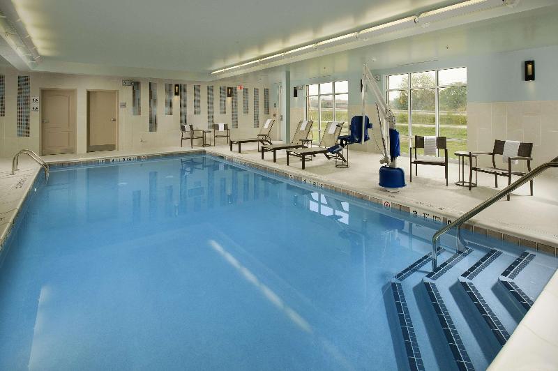 Отель Hampton Inn & Suites Syracuse/carrier Circle