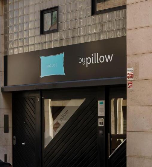 Отель Bypillow House