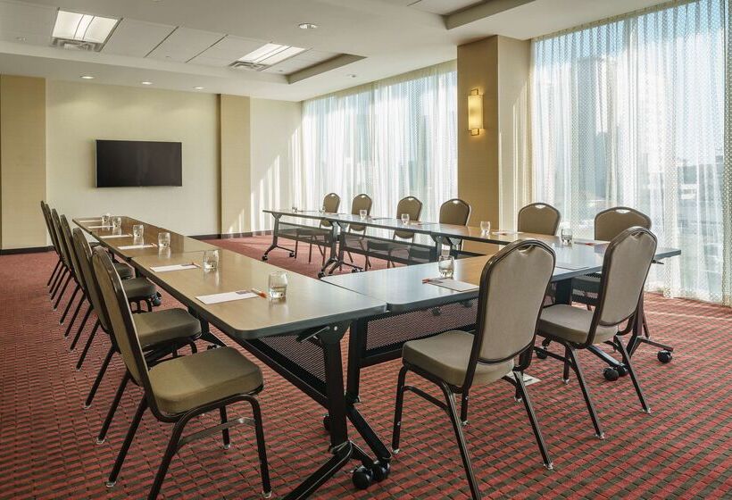 Отель Hyatt Place Houston Galleria