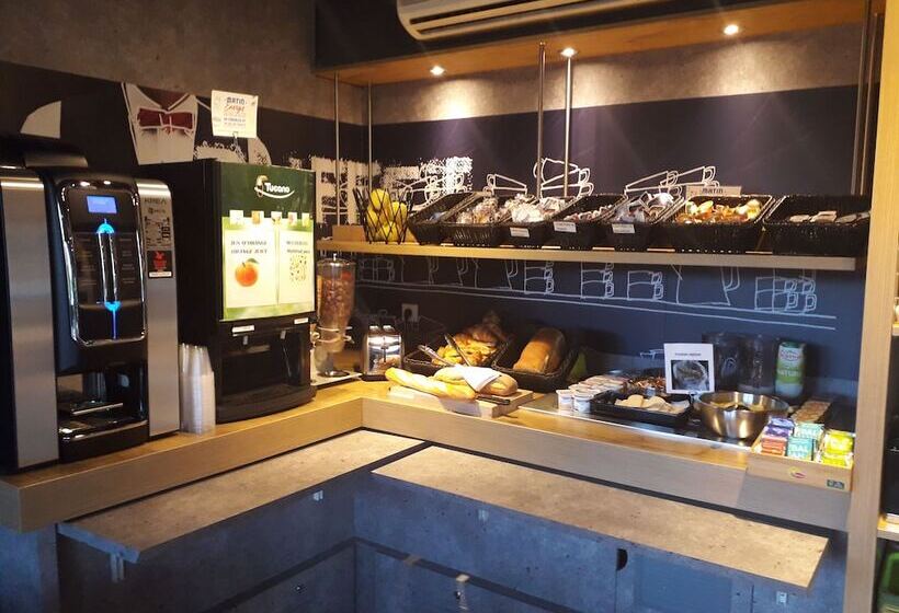 Отель Ibis Budget Clermont Ferrand Sud