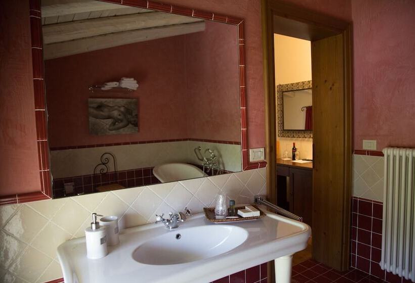 ホテル Il Bosco Di Arichis