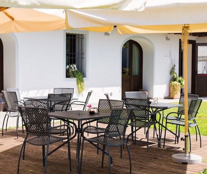 ホテル Il Bosco Di Arichis