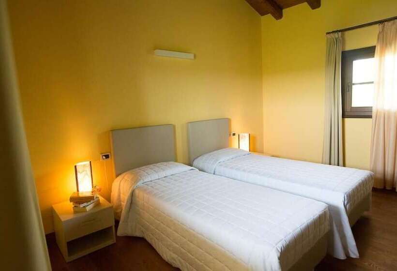 ホテル Il Bosco Di Arichis