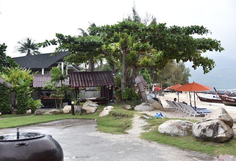 ホテル Kathalee Beach Resort & Spa