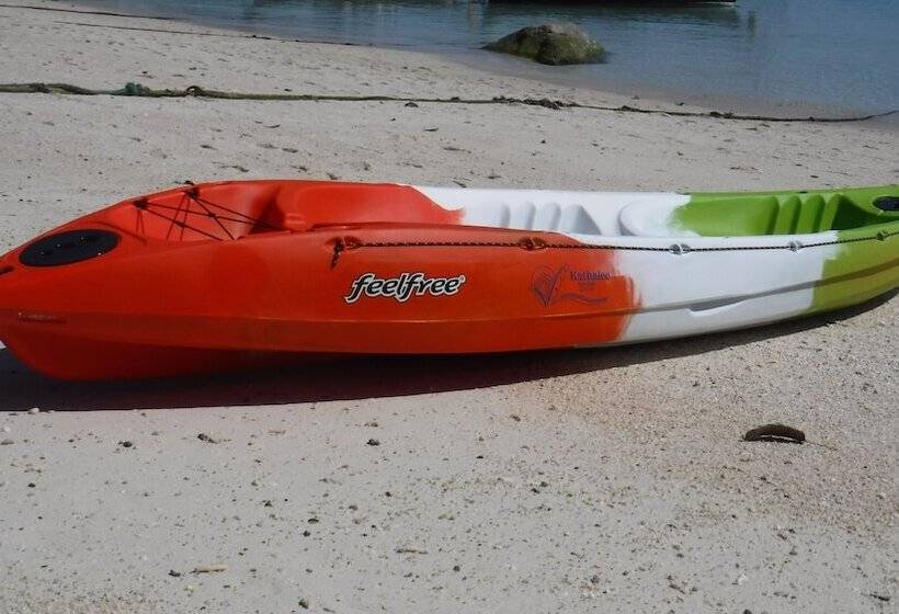 ホテル Kathalee Beach Resort & Spa