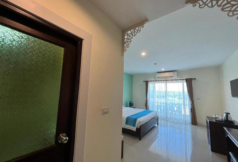 ホテル Krabi Front Bay Resort