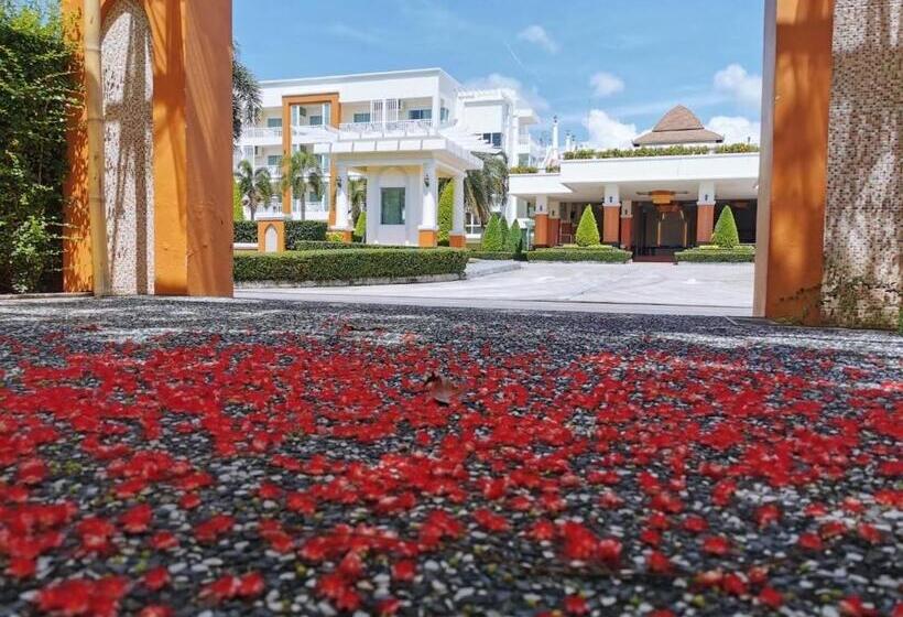 호텔 Krabi Front Bay Resort