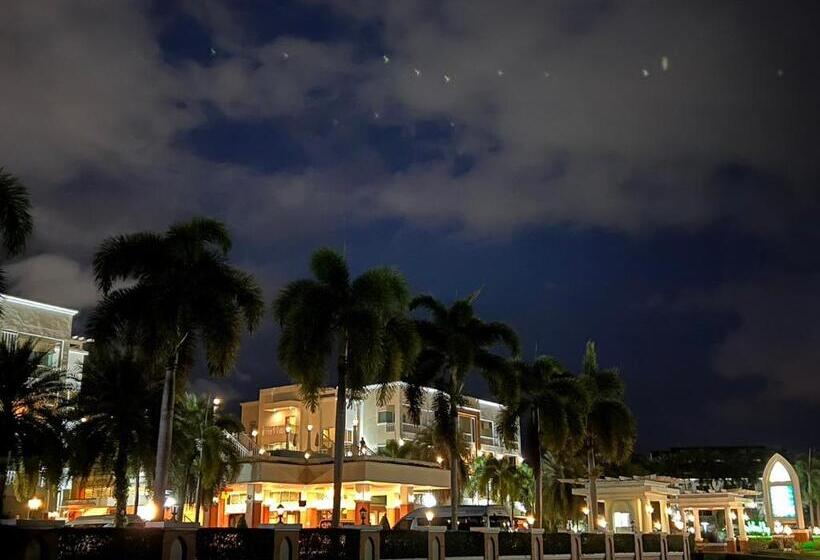 ホテル Krabi Front Bay Resort