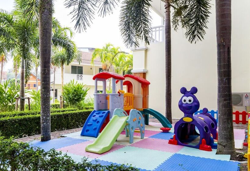 호텔 Krabi Front Bay Resort