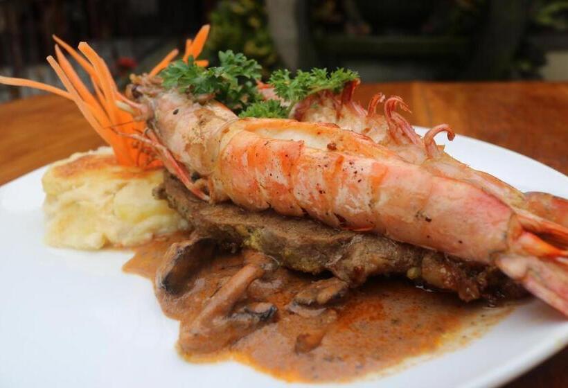 בית מלון כפרי Kusnadi