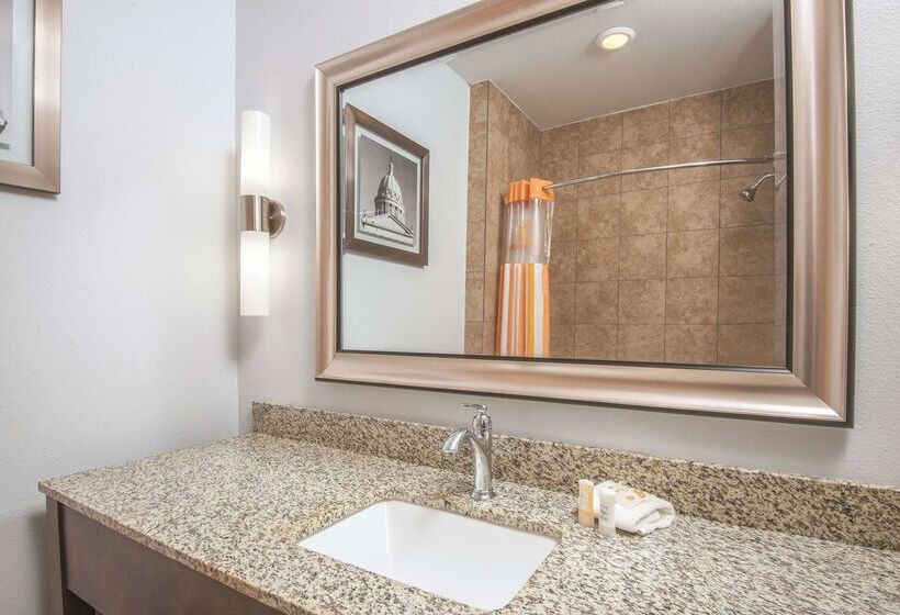 호텔 La Quinta By Wyndham Guthrie