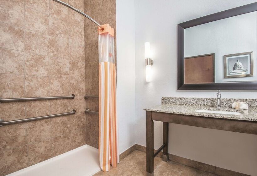 호텔 La Quinta By Wyndham Guthrie