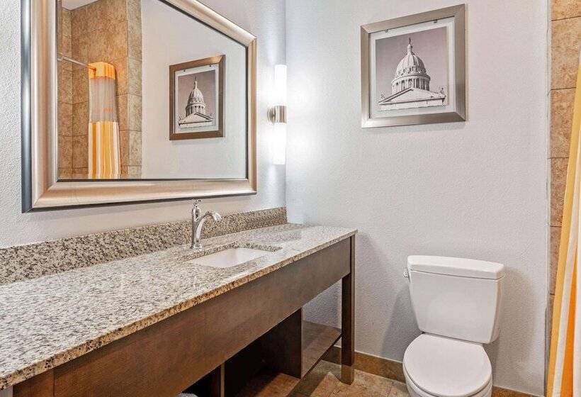 호텔 La Quinta By Wyndham Guthrie