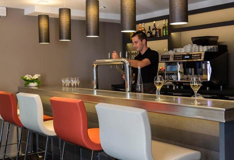 בית מלון כפרי Le Cottage De Clairefontaine