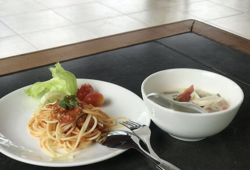 Отель Lubee Chiang Mai