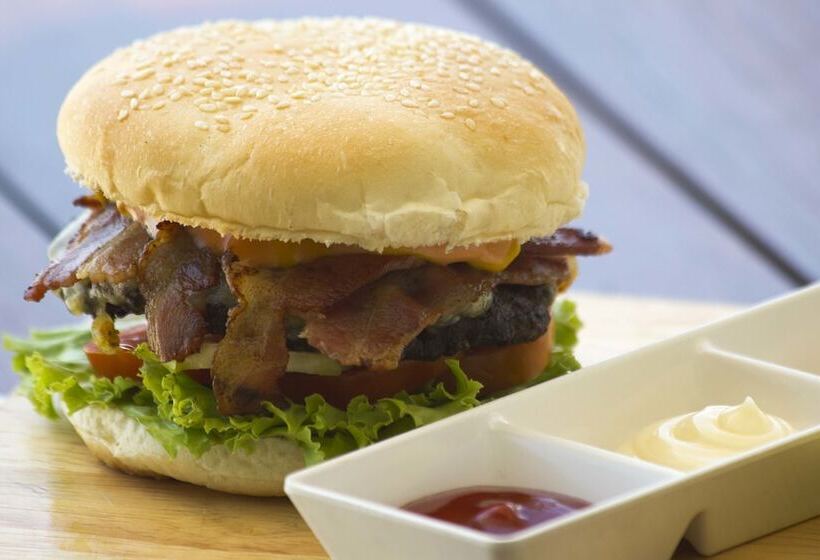 호텔 Mali Resort Pattaya Beach Koh Lipe