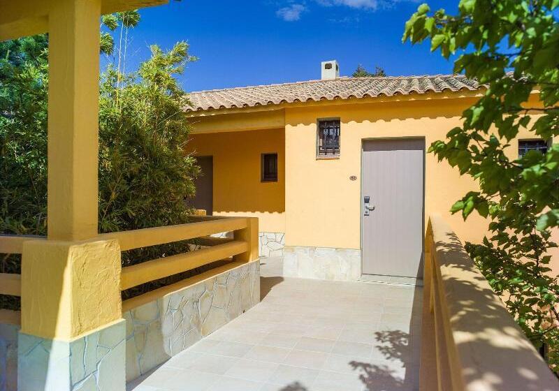 בית מלון כפרי Marina Corsica