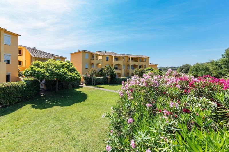 בית מלון כפרי Marina Corsica