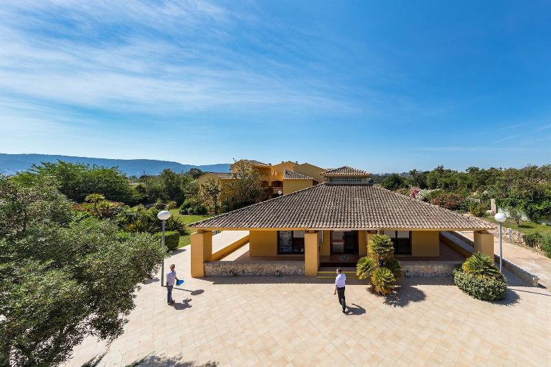 בית מלון כפרי Marina Corsica