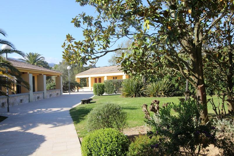 בית מלון כפרי Marina Corsica