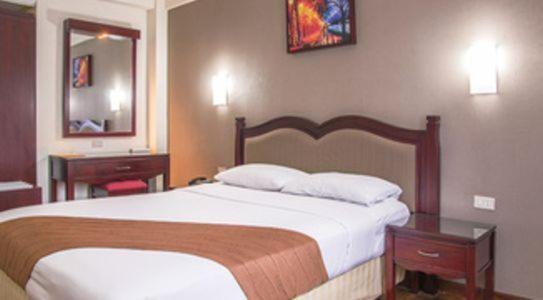 ホテル Mega Proklamasi