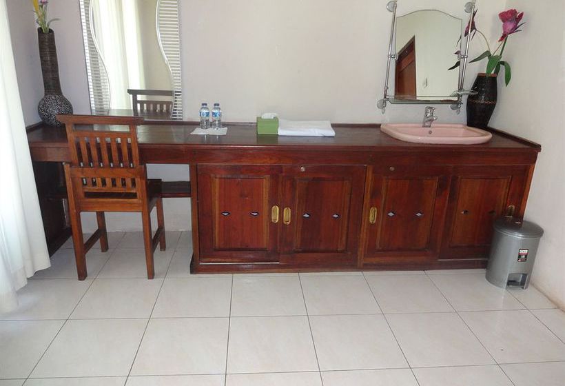 호텔 Melati Resort &