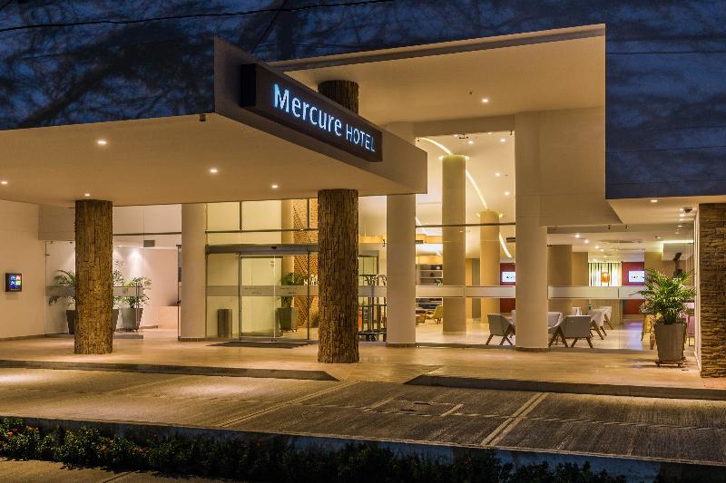 هتل Mercure Santa Marta Emile