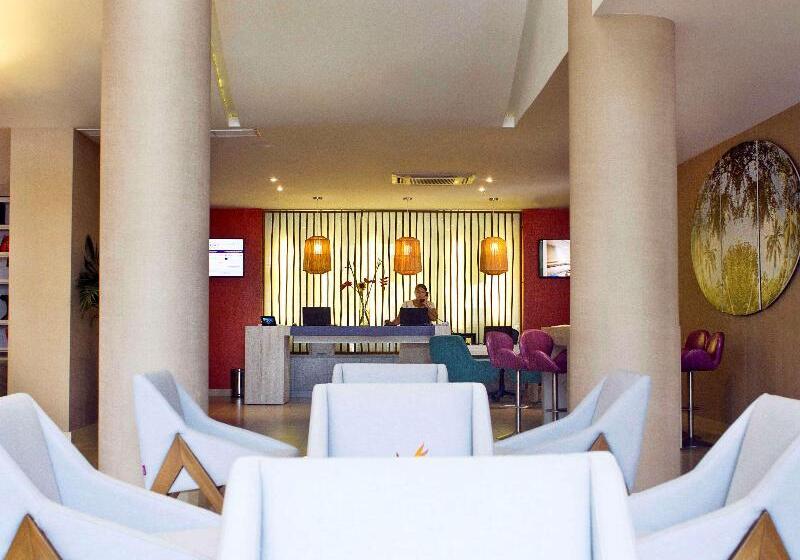 فندق Mercure Santa Marta Emile