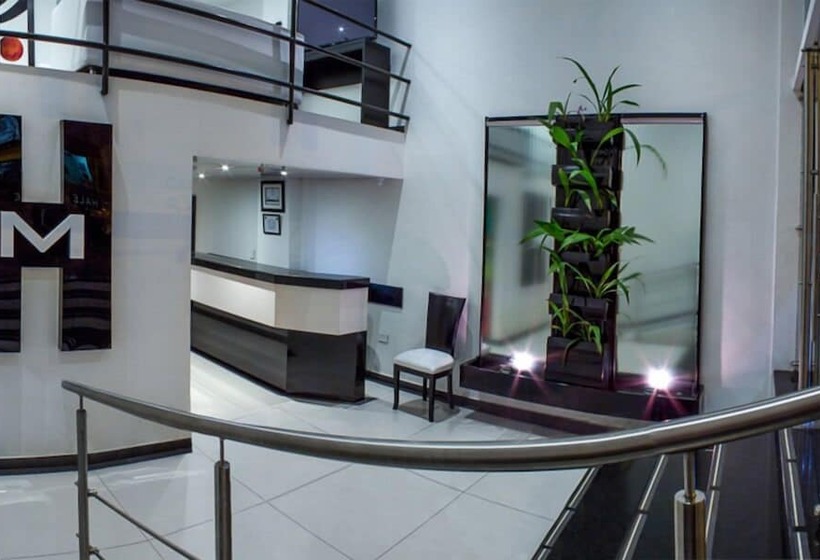 酒店 Metropolitano