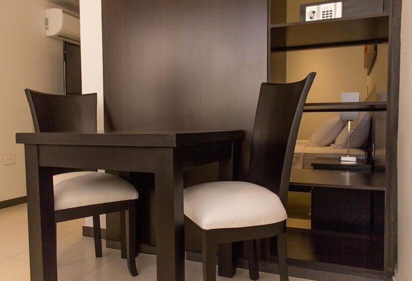 酒店 Metropolitano