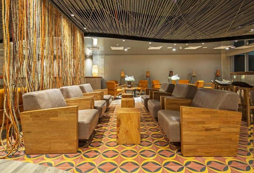 هتل Movich Buro 51