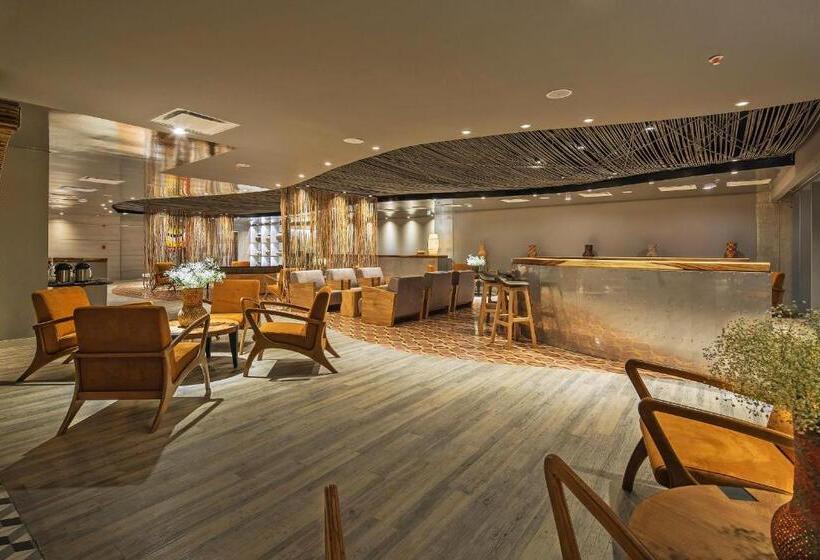 Отель Movich Buro 51