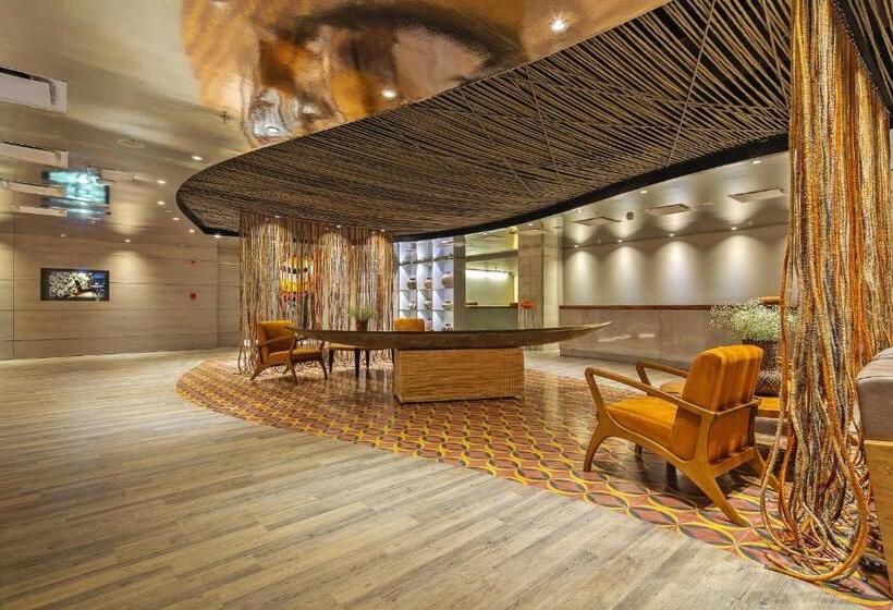 هتل Movich Buro 51