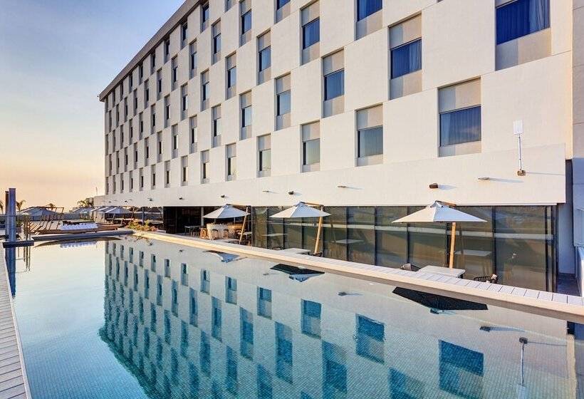 Отель Movich Buro 51