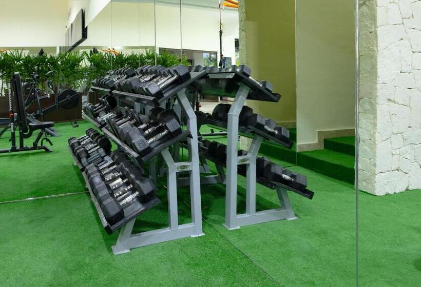 فندق Oh! Cancun The Urban Oasis & Beach Club