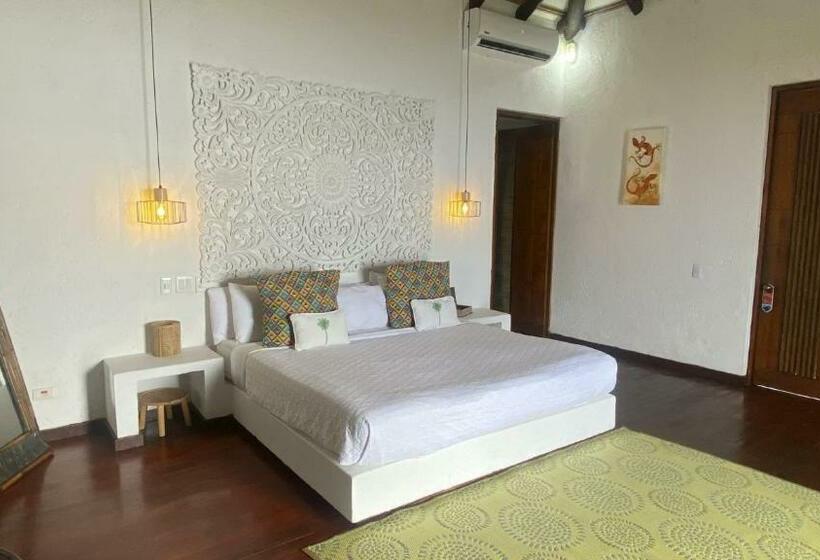 호텔 On Vacation Acantilado De La Tierra