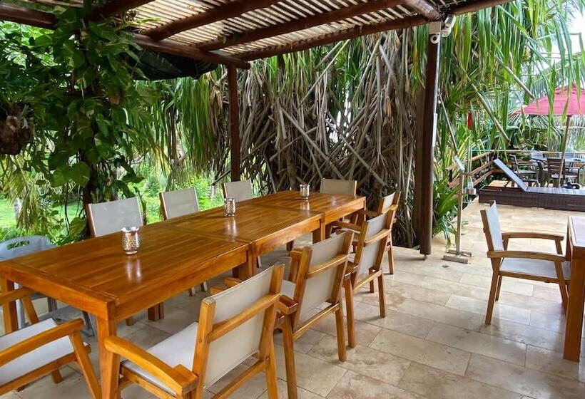 호텔 On Vacation Acantilado De La Tierra