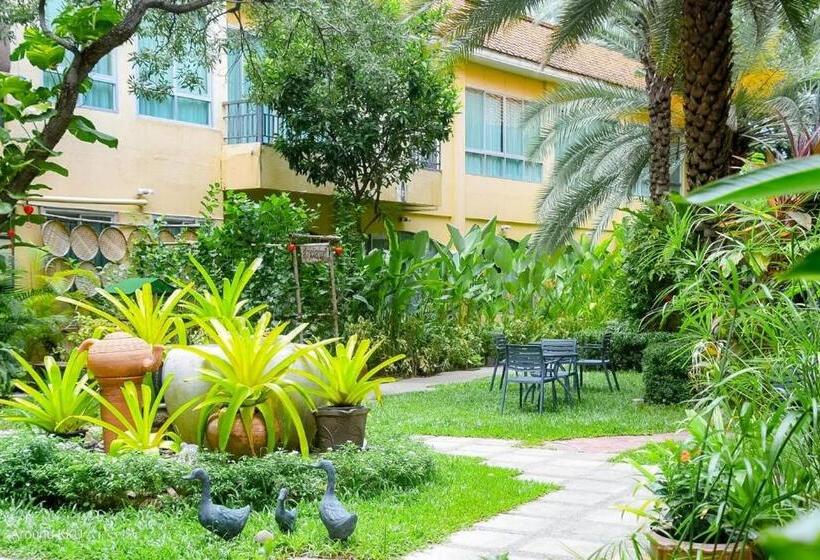 Отель Piman Garden Boutique