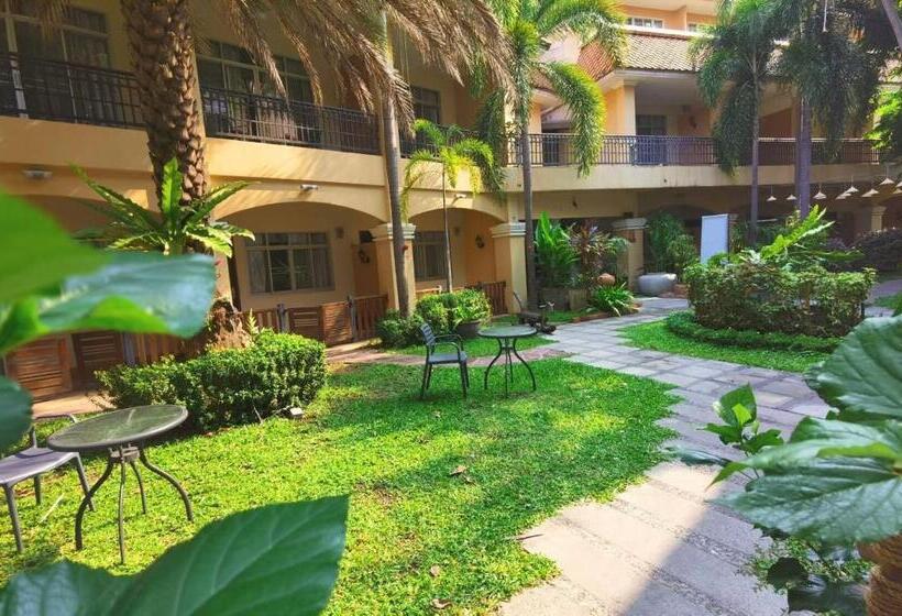 Отель Piman Garden Boutique