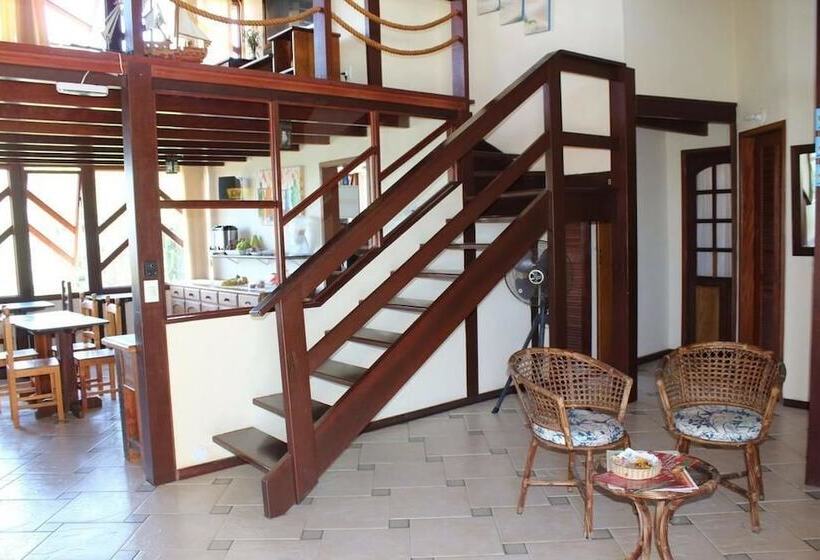 هتل Casa Dos Arcos Bed And Breakfast