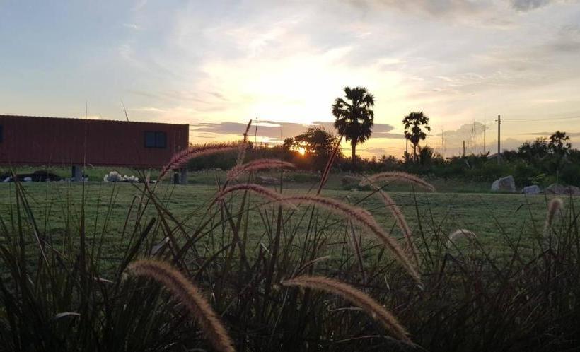 בית מלון כפרי Pran Heaven Resort