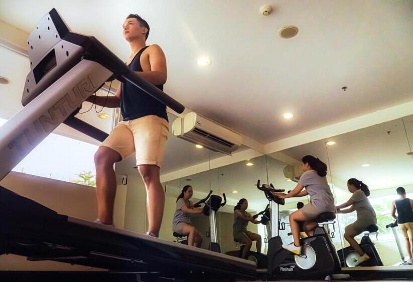 호텔 Primebiz  Cikarang