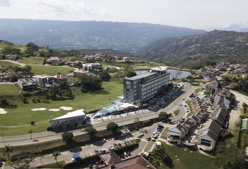 酒店 Punta Diamante Premium