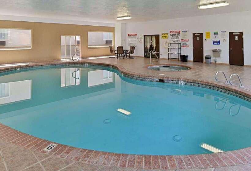 בית מלון כפרי Quality Inn Vernal Near Dinosaur National Monument