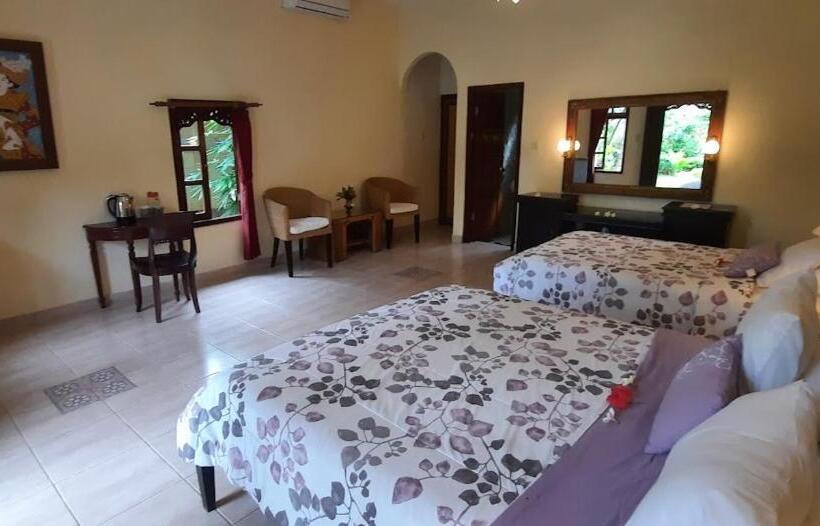 בית מלון כפרי Rambutan