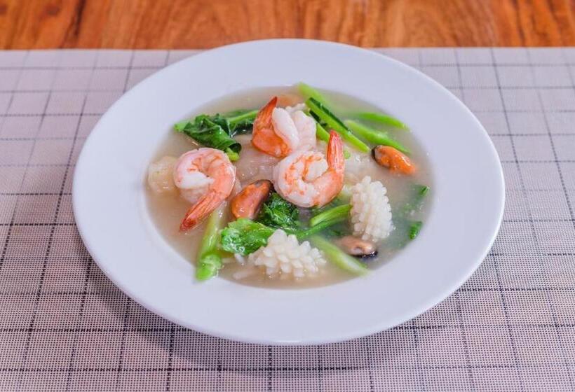 فندق Rapeepan Ville