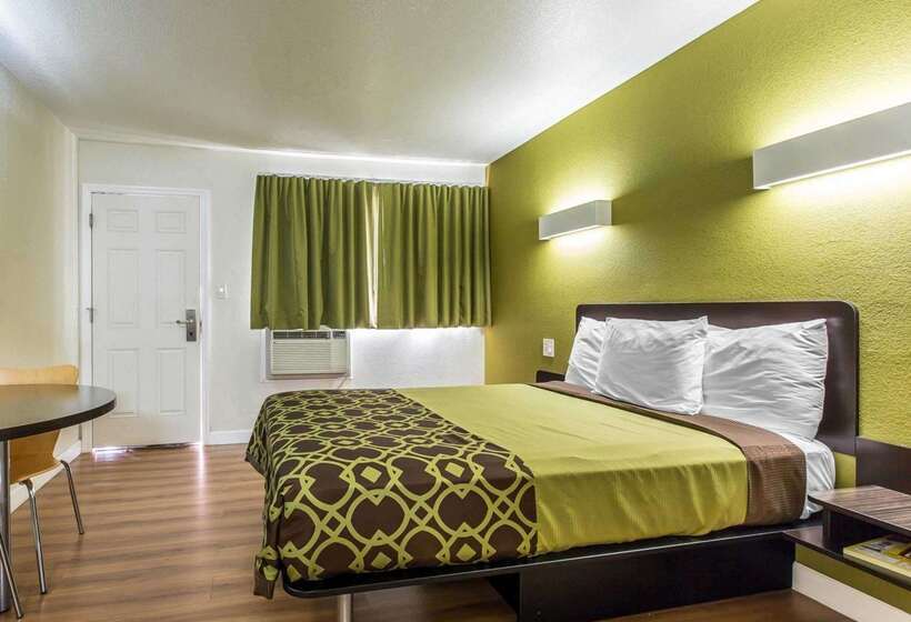 ホテル Rodeway Inn Downtown Hanford