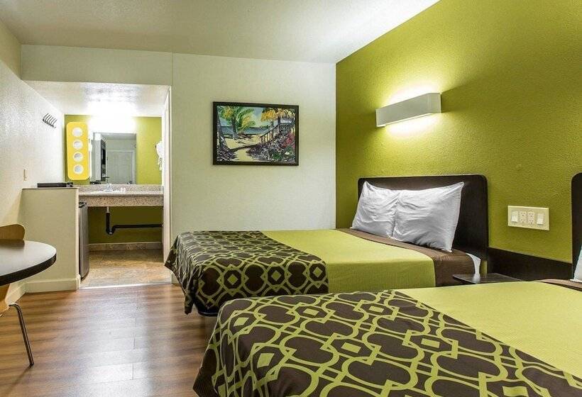 ホテル Rodeway Inn Downtown Hanford