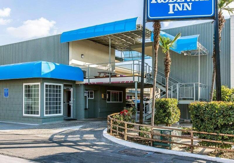 ホテル Rodeway Inn Downtown Hanford