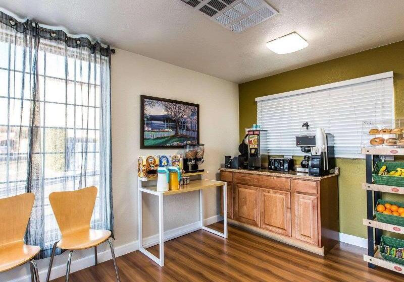 ホテル Rodeway Inn Downtown Hanford